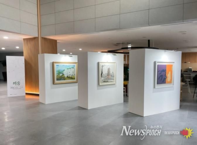 익산시청, 시민 위한 문화 공간으로…특별전 '마중' 개최