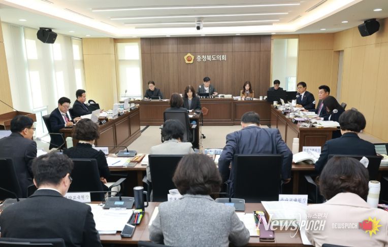 충북도의회 교육위, 교육청 1회 추경 1억 1,700만 원 삭감