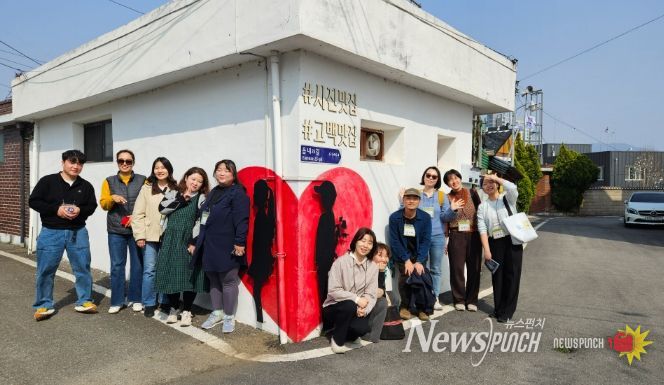 지난 27일 곡성군 시가지에서 추진된 ‘옹기종기 마음정원 투어’ 2차 시범운영