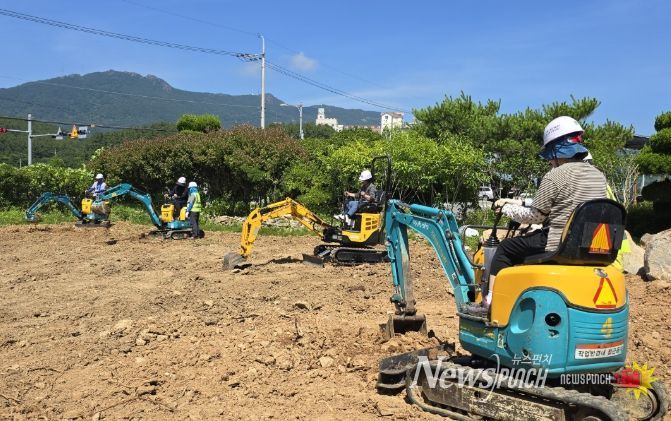 제2회 여성농업인 농기계 챌린지 참가자 모집