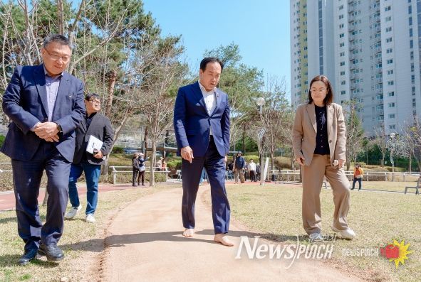 오산시, 2026년 맨발길 4개소 준공… 시민 힐링 공간 본격 운영