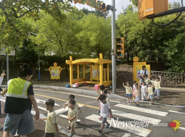 과천시, 어린이 교통안전교실 운영…체험 중심 안전교육